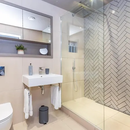 דירה 20 Kings Hudson Quarter - Free Parking -