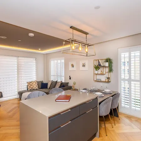 Apartman 20 Kings Hudson Quarter - Free Parking - *