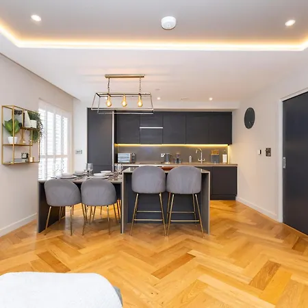 20 Kings Hudson Quarter - Free Parking - *