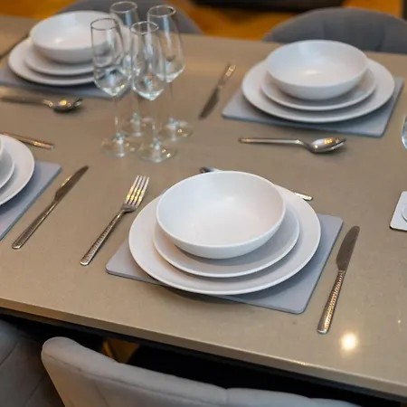 20 Kings Hudson Quarter - Free Parking - *